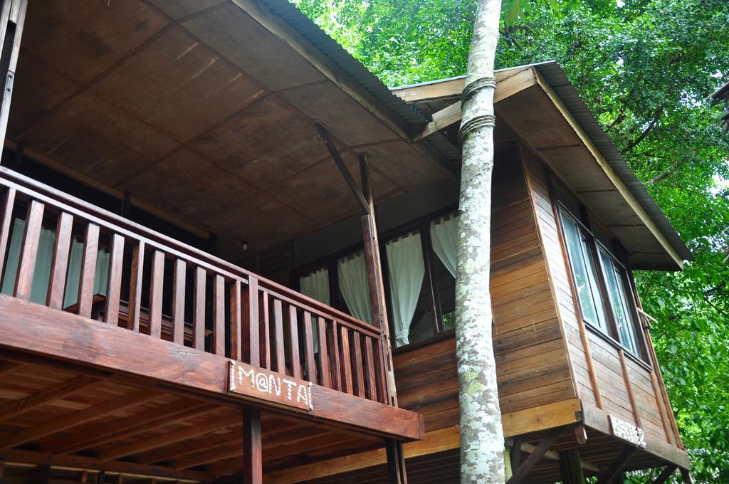 Raja Ampat Dive Resort Tapokreng Екстер'єр фото
